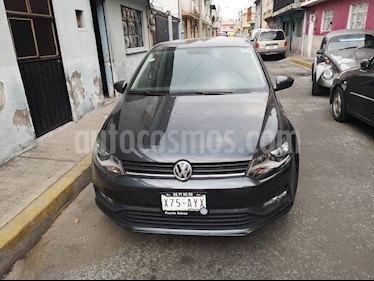 foto Volkswagen Polo 1.6L Comfortline 5P usado (2019) color Gris precio $200,000