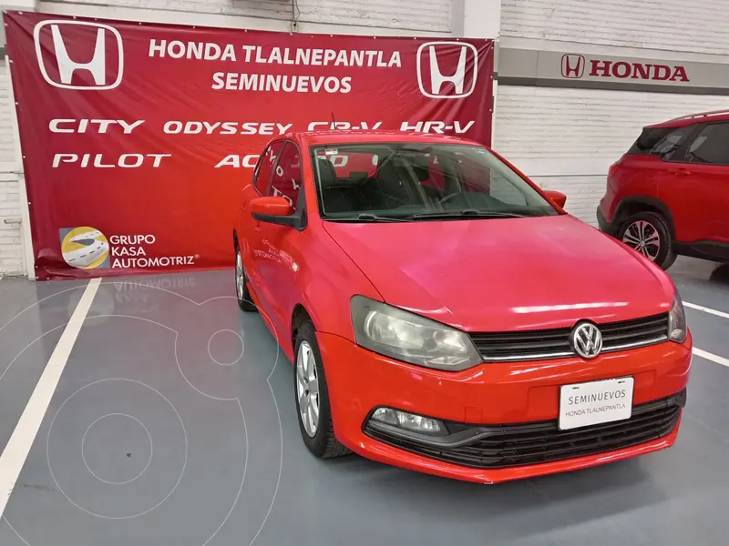 Foto Volkswagen Polo 1.6L Base 4P Ac usado (2015) color Rojo precio $167,000