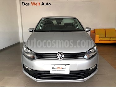 foto Volkswagen Polo 1.6L Comfortline 5P usado (2019) color Plata precio $225,000