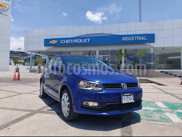 Volkswagen Polo 1.6L Base 5P Ac usado (2020) color Azul Electrico precio $230,000