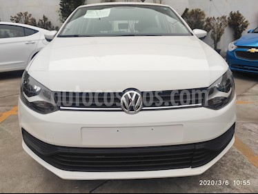 Foto Volkswagen Polo 1.6L Base 5P usado (2018) color Blanco precio $165,000