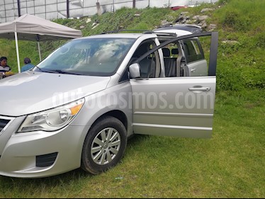 Foto Volkswagen Routan Prestige JoyBox usado (2009) color Plata Mercurio precio $130,000