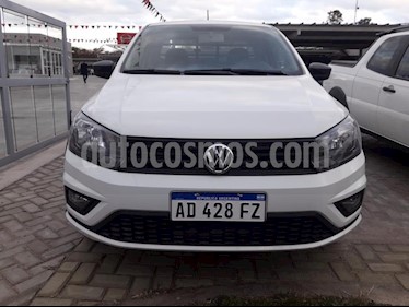 foto Volkswagen Saveiro 1.6 Cabina Doble Highline usado (2019) color Blanco precio $605.000