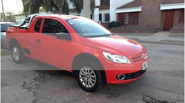 foto Volkswagen Saveiro 1.6 Mi Ac usado (2013) color Rojo precio $330.000