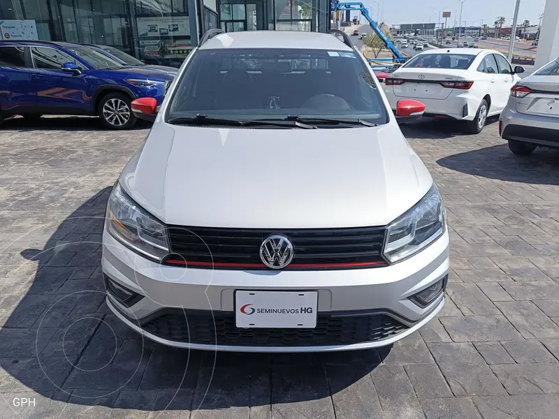 Foto Volkswagen Saveiro Doble Cabina Cross usado (2019) color plateado precio $245,000