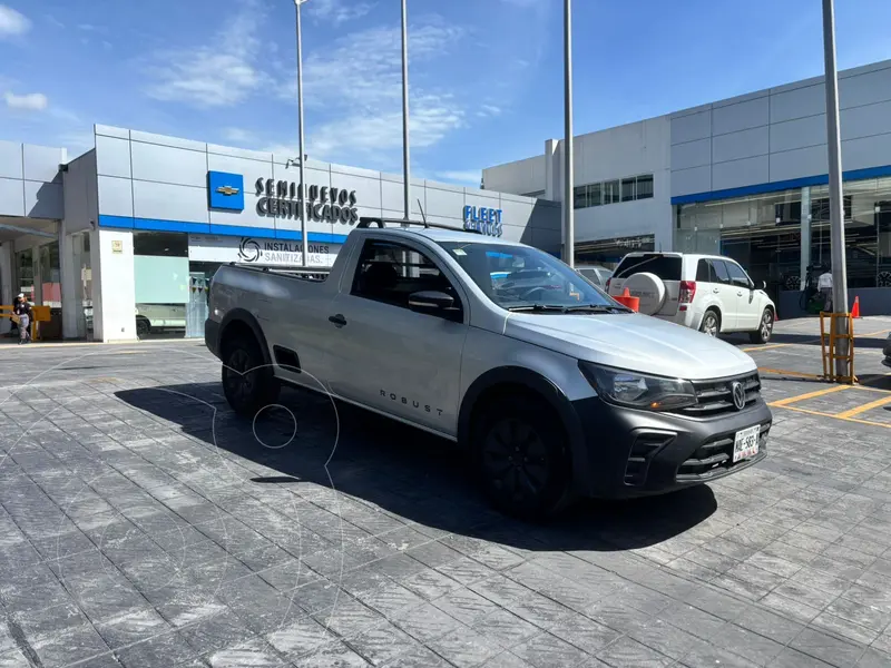 Foto Volkswagen Saveiro Robust usado (2024) color plateado precio $290,000