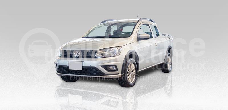 Volkswagen Saveiro Doble Cabina Trendline usado (2017) color Plata Dorado precio $240,000