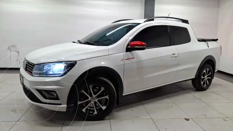 Foto Volkswagen Saveiro Pepper (Doble Cabina) usado (2021) color Blanco precio $330,000
