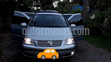 Foto Volkswagen Sharan 1.9 TDi Comfortline usado (2007) color Gris precio $330.000