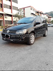 Volkswagen Spacefox Highline 1.6L usado (2012) color Negro precio u$s3.900