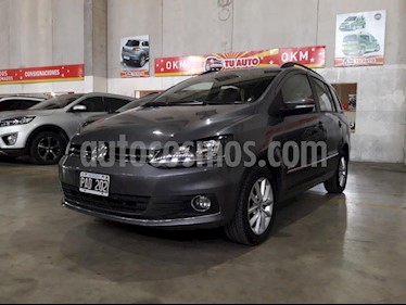 foto Volkswagen Suran 1.6 Highline 2G I-Motion usado (2015) color Gris Oscuro precio $490.000