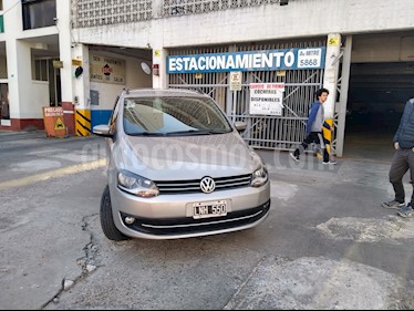 Volkswagen Suran 1.6 Highline I-Motion usado (2012) color Beige Arena precio $350.000