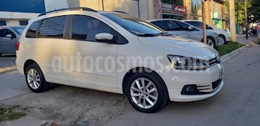 Foto Volkswagen Suran 1.6 Highline Plus usado (2015) color Blanco precio $435.000