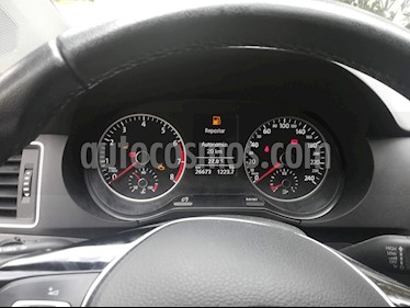 Foto venta Auto usado Volkswagen Suran 1.6 Highline (2017) color Azul Cobalto precio $448.968