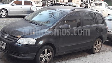 foto Volkswagen Suran 1.6 Highline usado (2008) color Negro precio $215.000