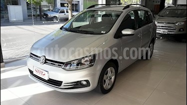 Foto venta Auto usado Volkswagen Suran 1.6 Track (2017) color Gris Claro precio $530.000