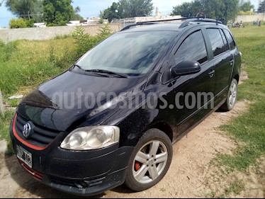 foto Volkswagen Suran 1.6 Track usado (2009) color Negro precio $250.000