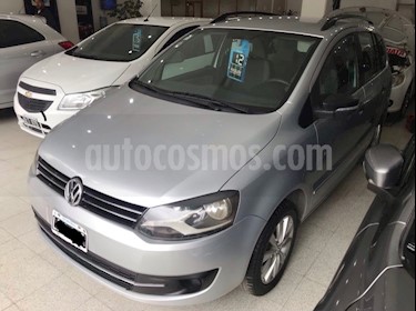 foto Volkswagen Suran 1.6 Track usado (2012) color Gris Claro precio $370.000