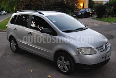 Foto venta Auto usado Volkswagen Suran 1.6 Trendline (2010) color Gris precio $170.000