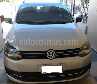 Foto venta Auto usado Volkswagen Suran 1.6 Trendline (2011) color Gris precio $225.000