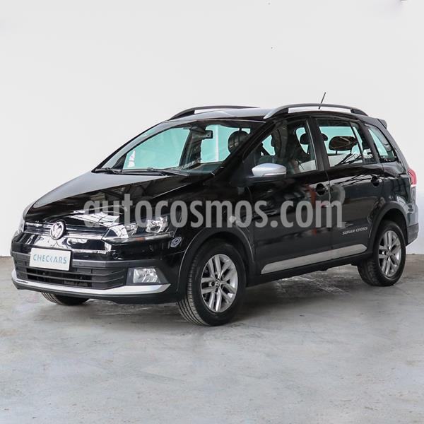 Volkswagen Suran 1.6 Highline usado (2015) color Negro Universal precio $762.000
