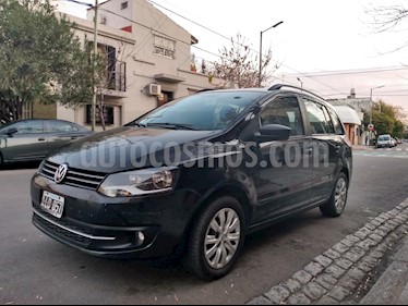 foto Volkswagen Suran 1.6 Comfortline usado (2012) color Negro Universal precio $450.000
