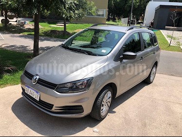 foto Volkswagen Suran 1.6 Comfortline usado (2017) color Beige Arena precio $570.000
