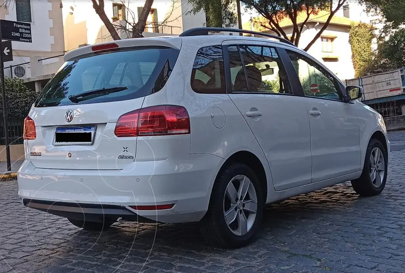 Foto Volkswagen Suran 1.6 Highline usado (2017) color Blanco precio $15.500.000