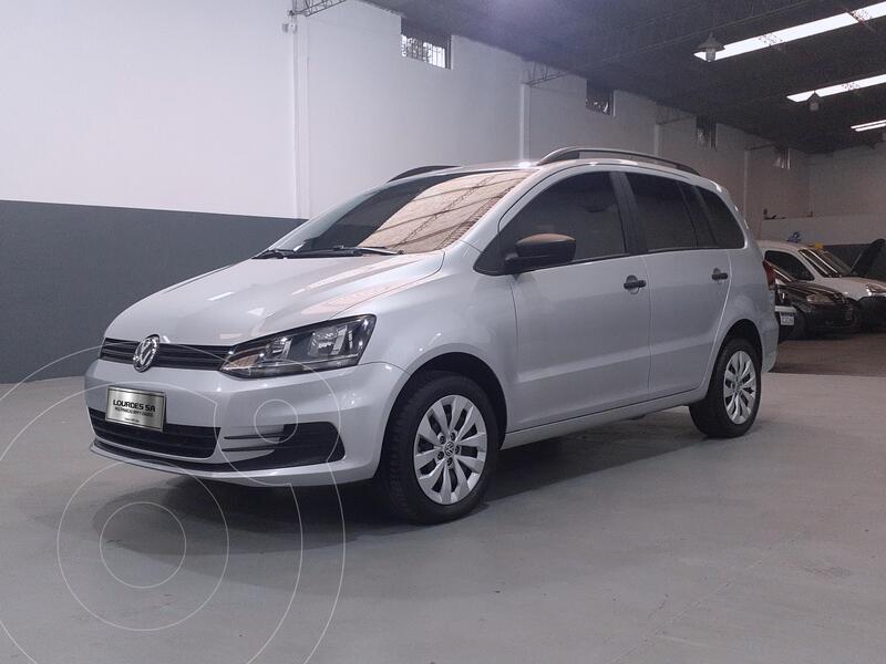 Foto Volkswagen Suran 1.6 Comfortline usado (2018) color Plata precio $3.520.400