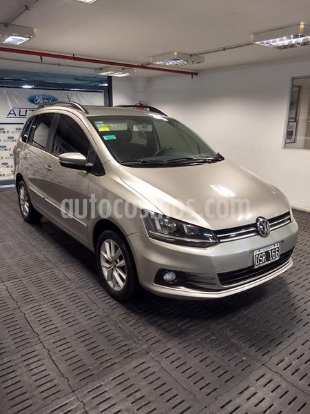 foto Volkswagen Suran 1.6 Trendline usado (2015) color Gris precio $790.000