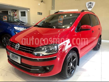 foto Volkswagen Suran 1.6 Comfortline usado (2015) color Rojo Tornado precio $489.000