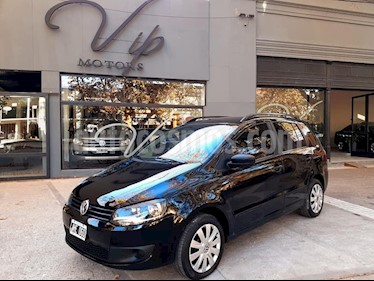Volkswagen Suran 1.6 Comfortline usado (2010) color Negro precio $380.000