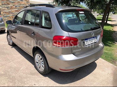 Volkswagen Suran 1.6 Comfortline usado (2017) color Gris precio $570.000