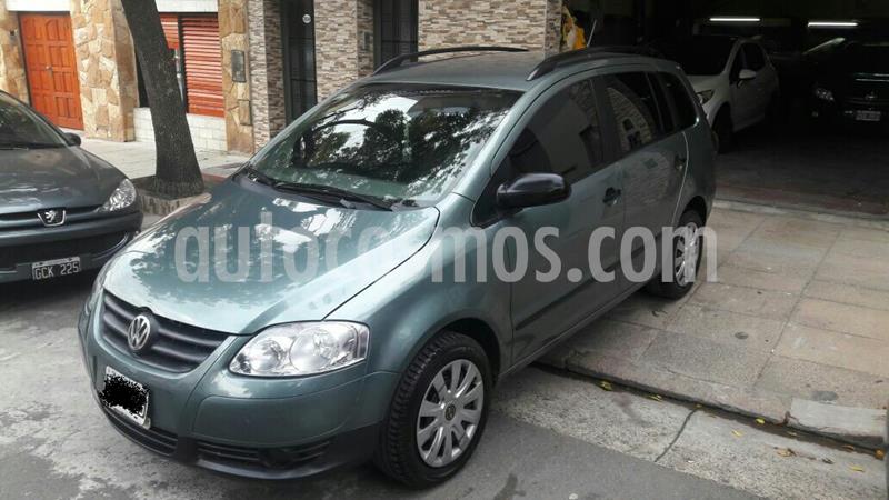 foto Volkswagen Suran 1.6 Comfortline usado (2010) color Verde precio $390.000