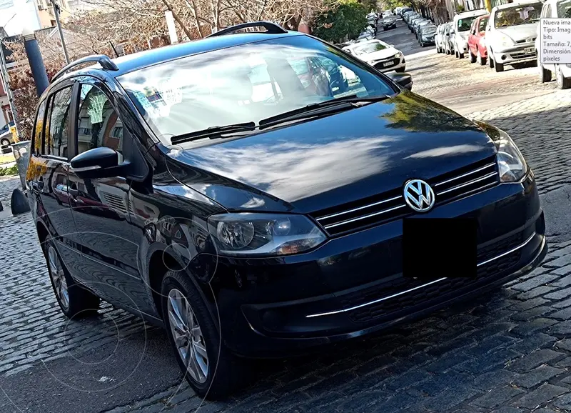 Foto Volkswagen Suran 1.6 Highline usado (2015) color Negro precio u$s10.900