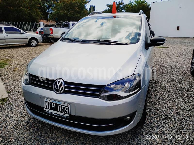 foto Volkswagen Suran Edición Limitada usado (2014) color Plata precio $810.000