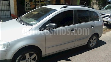 Volkswagen Suran 1.6 Trendline usado (2010) color Gris Urbano precio $350.000