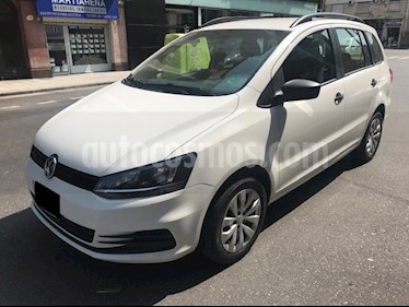Volkswagen Suran 1.6 Comfortline usado (2016) color Blanco Cristal precio $520.000