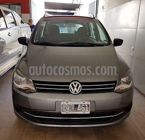 foto Volkswagen Suran 1.6 Comfortline usado (2011) color Gris Oscuro precio $340.000