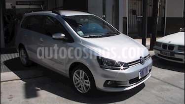 Foto Volkswagen Suran 1.6 Highline usado (2019) color Plata Reflex precio $824.900
