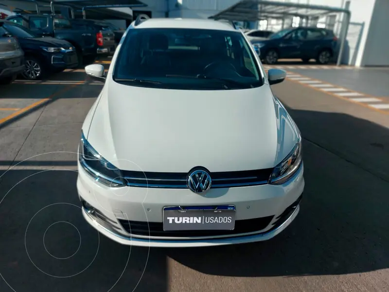 Foto Volkswagen Suran 1.6 Highline usado (2017) color Blanco Cristal precio $16.900.000