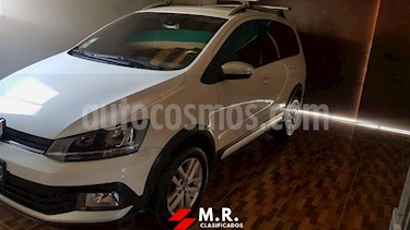 Foto venta Auto usado Volkswagen Suran Cross 1.6 Highline (2015) color Blanco Cristal precio $460.000