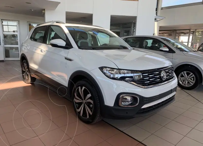 Foto Volkswagen T-Cross 170 TSi nuevo color Rojo Carmesin financiado en cuotas(anticipo $1.465.000 cuotas desde $96.000)