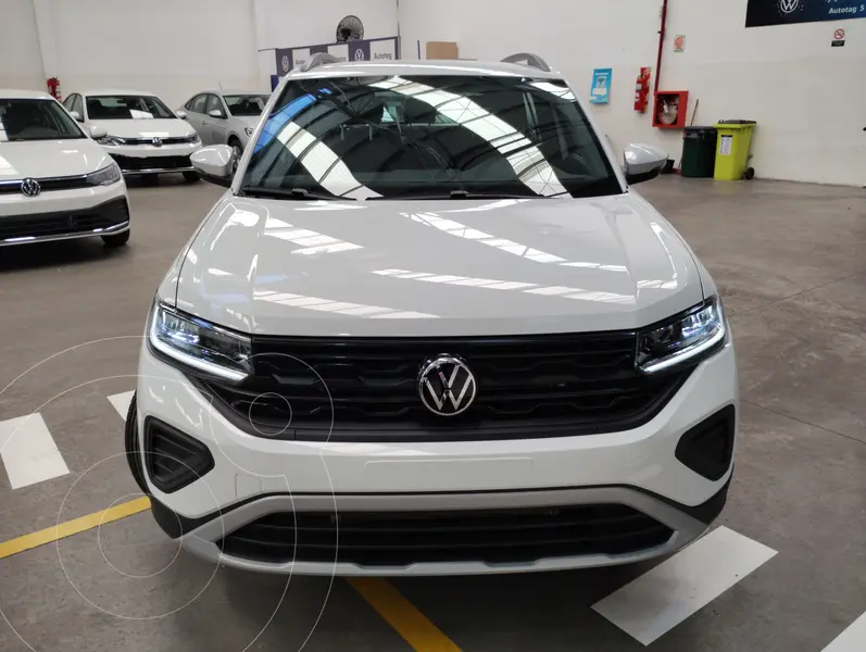 Foto OfertaVolkswagen T-Cross 200 TSi Trendline Aut nuevo color Blanco precio $35.000.000