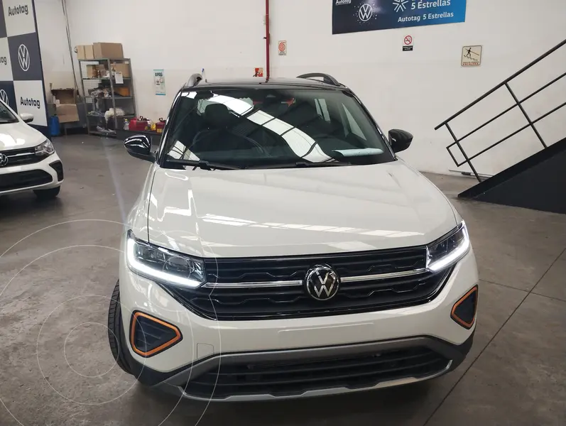 Foto OfertaVolkswagen T-Cross 200 TSi Extreme nuevo color Blanco precio $47.000.000