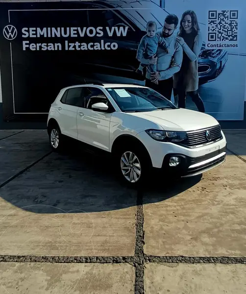 Foto Volkswagen T-Cross Trendline usado (2024) color Blanco precio $389,999
