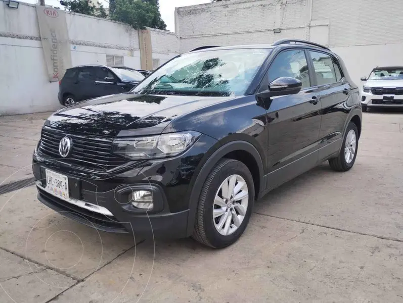 Foto Volkswagen T-Cross Trendline Aut usado (2021) color Negro precio $299,000