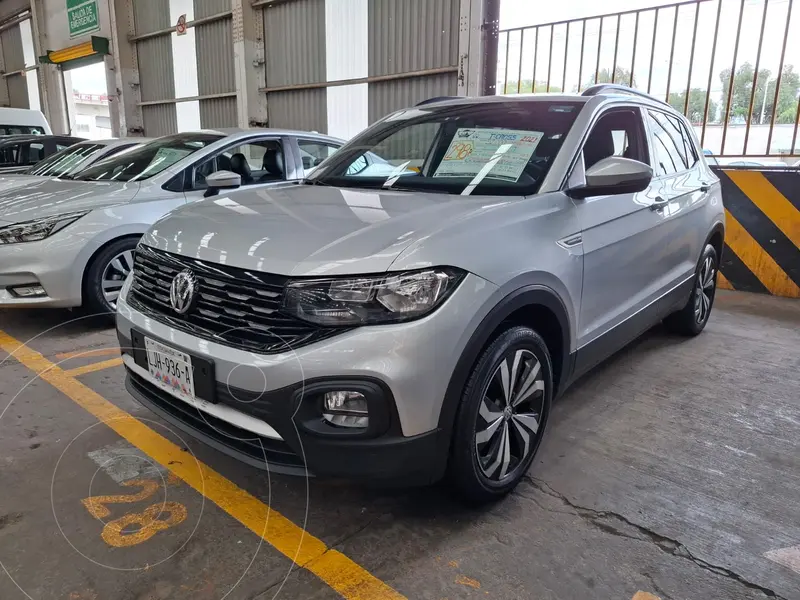 Foto Volkswagen T-Cross Comfortline usado (2021) color Plata Reflex financiado en mensualidades(enganche $90,000 mensualidades desde $6,500)
