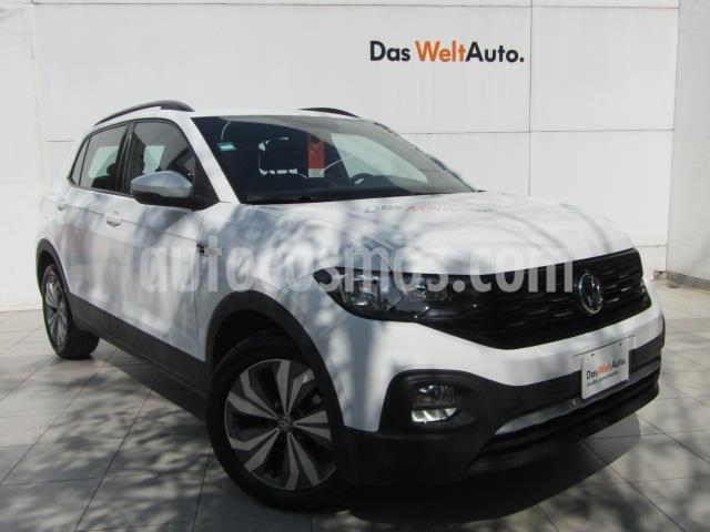 Volkswagen T-Cross Comfortline Aut. usado (2020) color Blanco precio $365,000