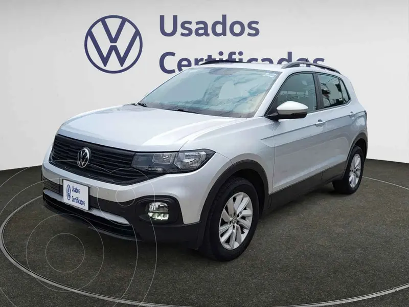 Foto Volkswagen T-Cross Trendline usado (2023) color Plata precio $290,900